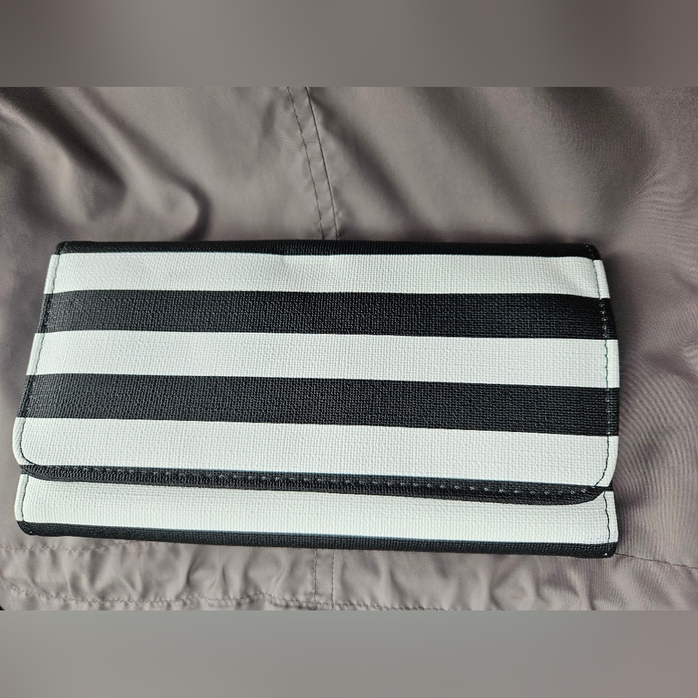 KUT from the kloth Vegan Leather Striped Wallet